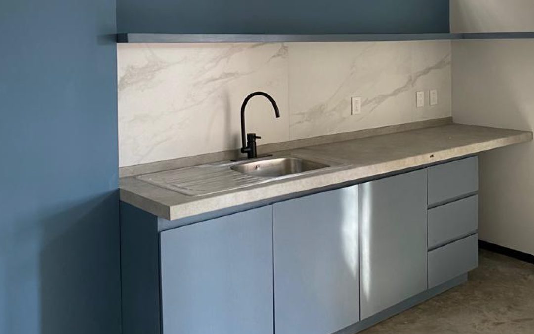 NAVES Y OFICINAS 69C